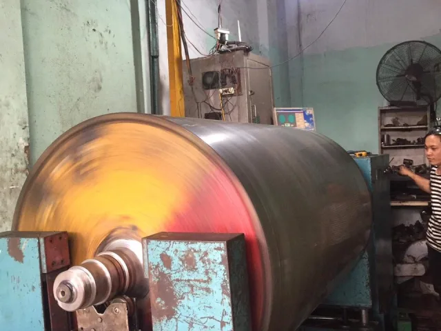 Cân bằng rotor trên máy cân bằng động